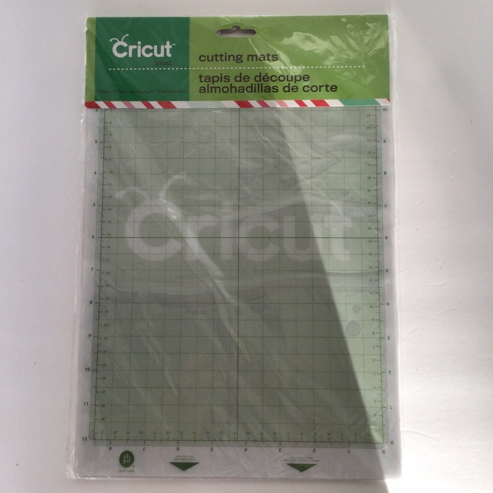 CRICUT CUTTING MATS SET OF TWO 12” x 8” NWT